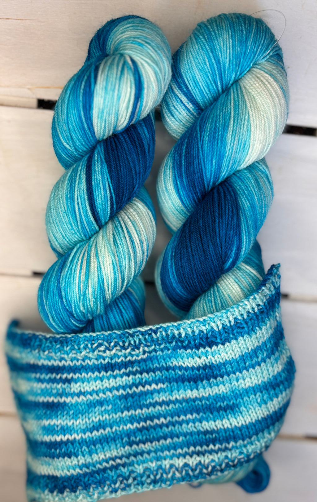 Glacier, ice blue merino wool, DK fingering